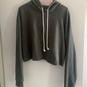 Women’s crop hoodie